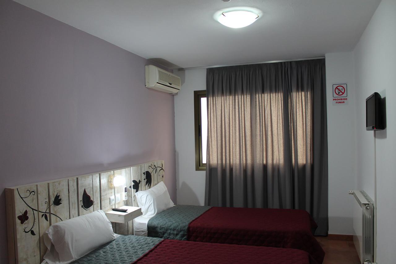 Hotel El Pino テロル エクステリア 写真